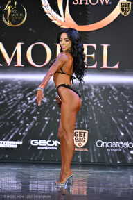 Fit Model Show - 2025