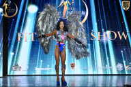 Fit Model Show - 2025