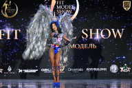 Fit Model Show - 2025