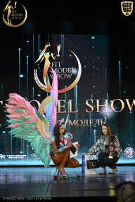 Fit Model Show - 2025