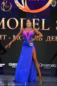 Fit Model Show - 2025