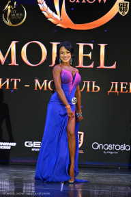 Fit Model Show - 2025