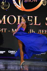 Fit Model Show - 2025