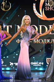 Fit Model Show - 2025