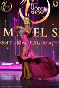 Fit Model Show - 2025