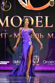 Fit Model Show - 2025