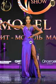 Fit Model Show - 2025