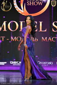 Fit Model Show - 2025