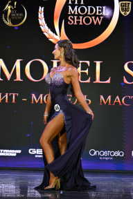 Fit Model Show - 2025