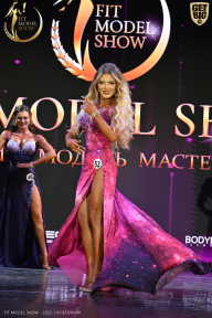 Fit Model Show - 2025