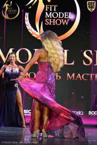 Fit Model Show - 2025