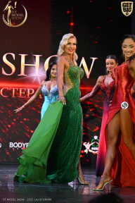 Fit Model Show - 2025