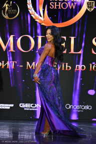 Fit Model Show - 2025