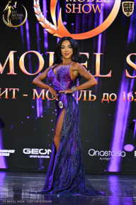 Fit Model Show - 2025