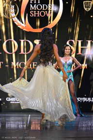 Fit Model Show - 2025
