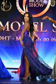 Fit Model Show - 2025
