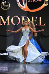 Fit Model Show - 2025
