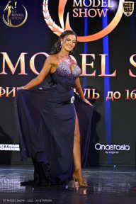 Fit Model Show - 2025