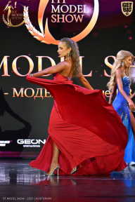Fit Model Show - 2025