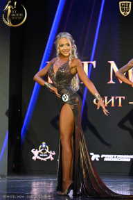 Fit Model Show - 2025