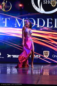 Fit Model Show - 2025