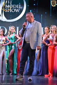 Fit Model Show - 2025