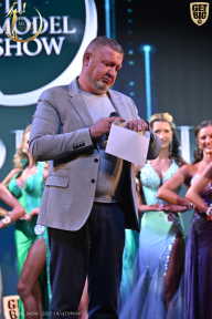 Fit Model Show - 2025