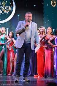 Fit Model Show - 2025