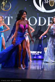 Fit Model Show - 2025