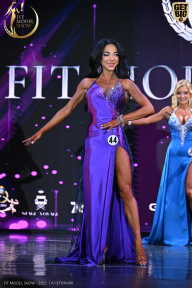 Fit Model Show - 2025