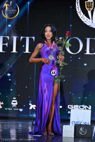 Fit Model Show - 2025