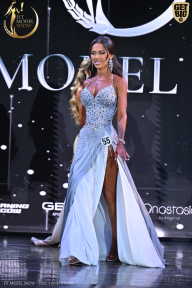 Fit Model Show - 2025