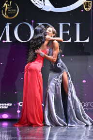 Fit Model Show - 2025
