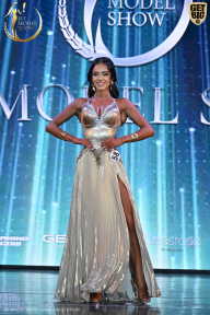 Fit Model Show - 2025
