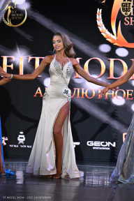 Fit Model Show - 2025