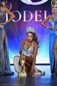 Fit Model Show - 2025