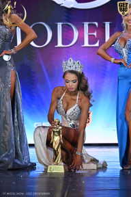 Fit Model Show - 2025