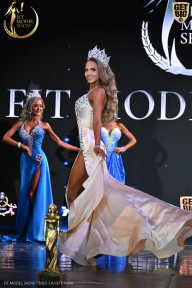 Fit Model Show - 2025
