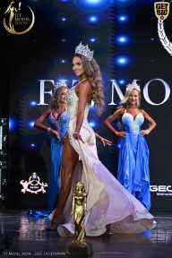 Fit Model Show - 2025