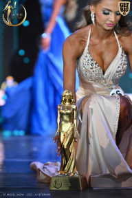 Fit Model Show - 2025