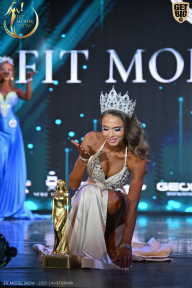 Fit Model Show - 2025